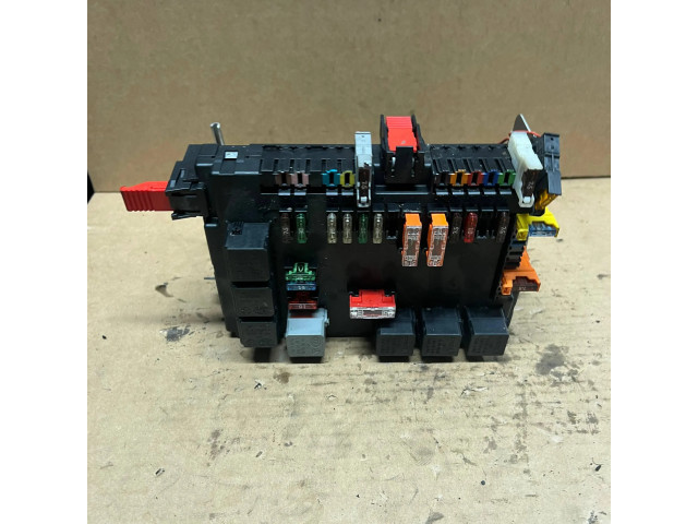 Pojistková skříňka A2215450801, 080979 Mercede-Benz S W221 2006