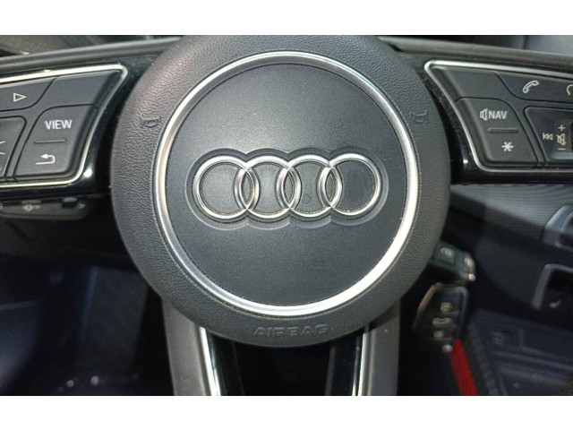 Подушка безопасности водителя    Audi Q2 -