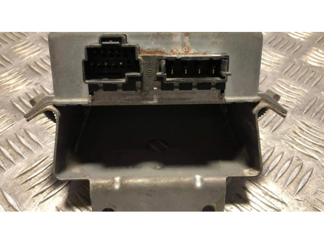 Блок управления 04686256, 0285001093   Chrysler Voyager