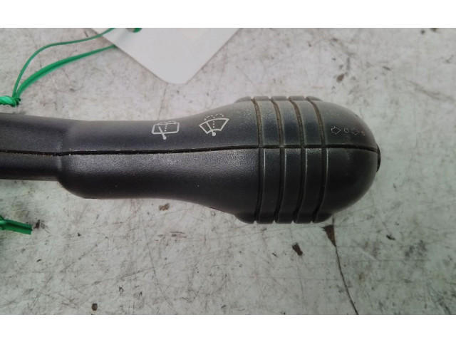 Ручка стеклоочистителей 7701046628 Renault Twingo I