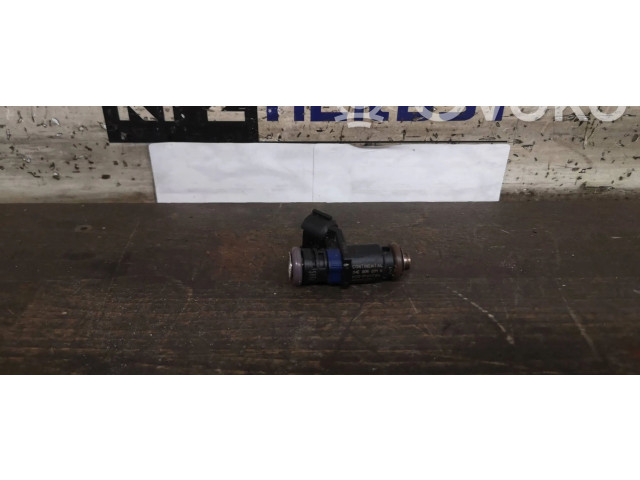 Форсунка 04E906031H, 04E906031H Skoda Fabia Mk3 (NJ) CHYA