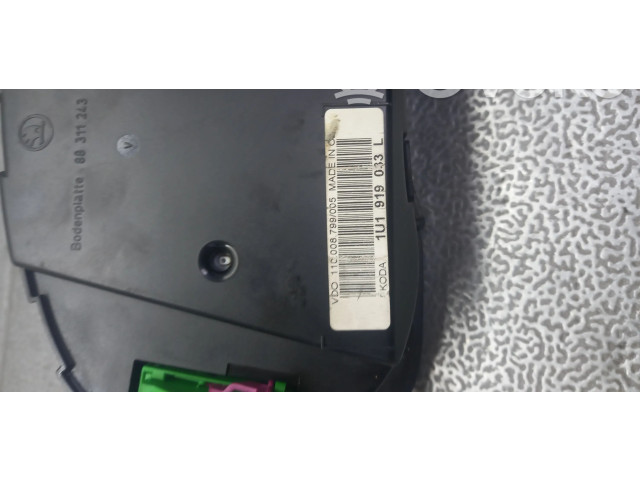 Панель приборов    Skoda Octavia Mk1 (1U)       