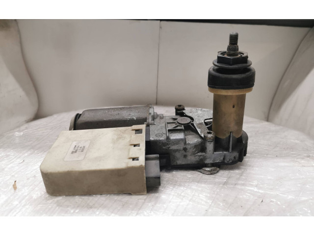 Моторчик заднего дворника 15072166    Chevrolet TrailBlazer