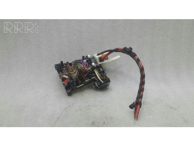 Pojistková skříňka 5Q0937615C Audi A3 S3 8V 2013