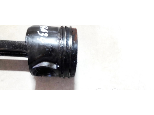 Píst 2465sb, s2n Ford Mondeo Mk III pro naftový motor 2.0