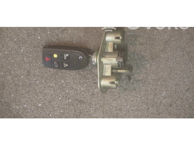 Zámek zadních dveří Volvo S60 2005