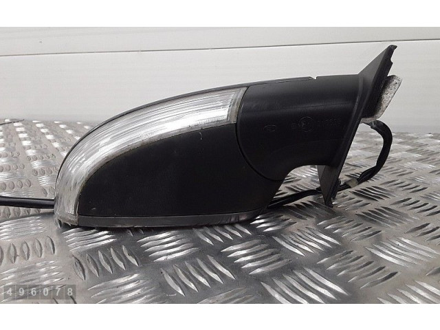 Зеркало электрическое Volkswagen Golf Plus 2005 - 2013 года