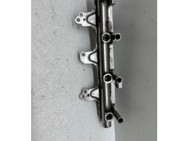 Топливная рампа 06J133317M, 06J133317AB   Volkswagen PASSAT B6   для двигателя BMP