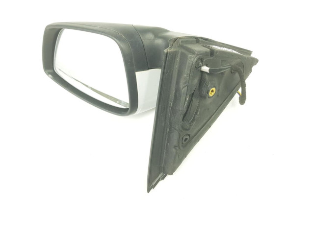 Зеркало электрическое        Skoda Fabia Mk3 (NJ)  2015 - 2021 года   