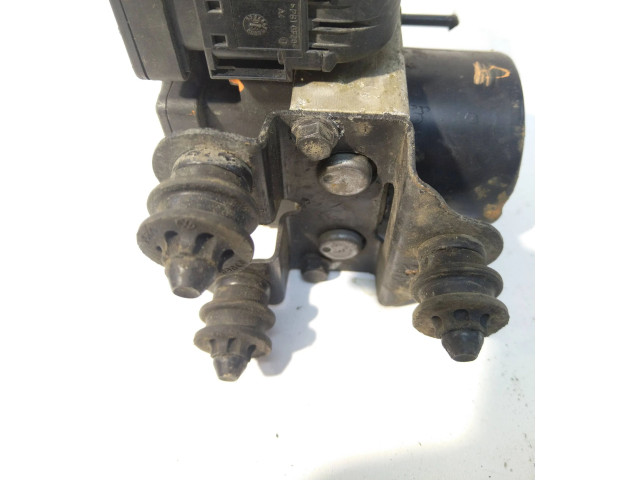 Блок АБС 1K0907379AQ, Y439F28E56 Volkswagen Jetta V 2005 - 2010 года