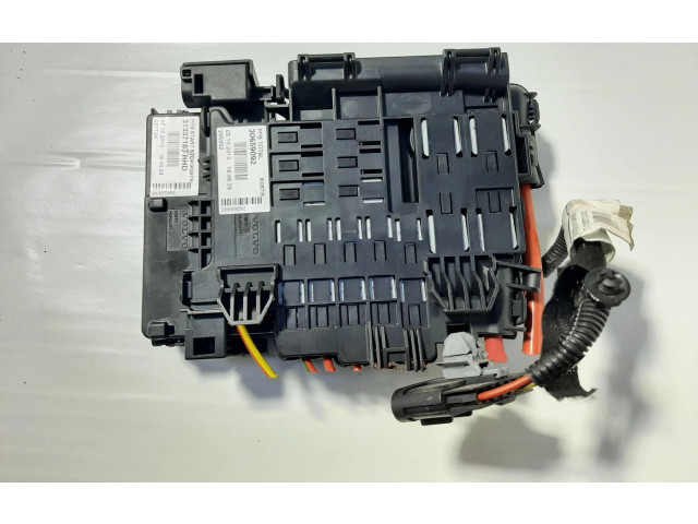 Pojistková skříňka 31337183, 30659092 Volvo XC70 2013