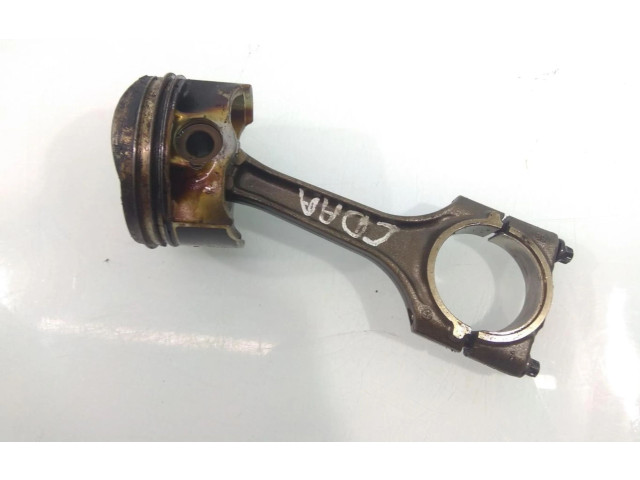  Поршень    Skoda Superb B6 (3T)  