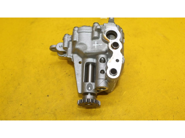 Масляный насос 150718102R Renault Captur