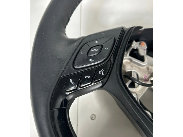 Руль Toyota C-HR I 2016 - 2023 года