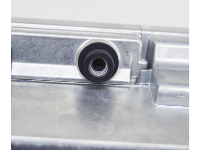 Vaizdo kamera priekiniame bamperyje