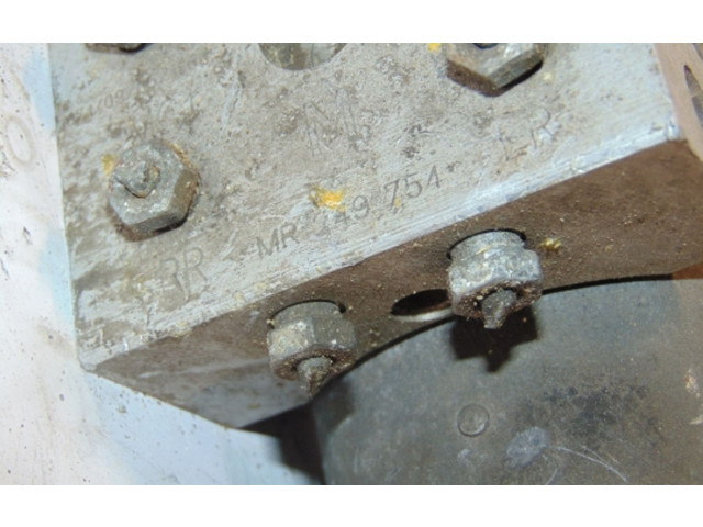 Блок АБС MR249754, 0265216464 Mitsubishi Carisma 1996 - 1999 года