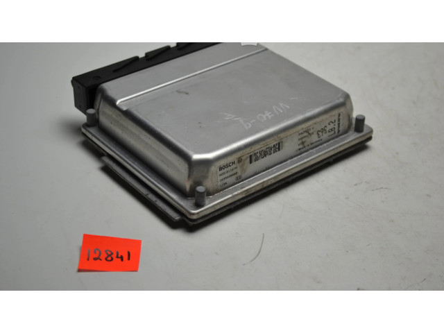 Блок управления двигателя 30637733A, 0281011078   Volvo V70
