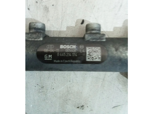 Vstřikovací lišta 0445214174 Chevrolet Captiva