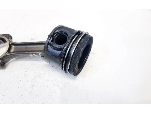 Píst Renault Megane III