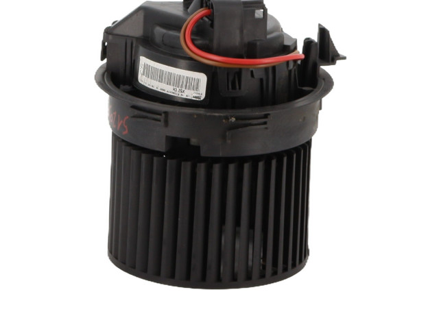 Вентилятор печки    272107379R   Dacia Sandero