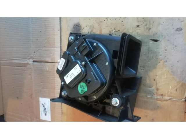 Вентилятор печки    13503306, 502061304   Chevrolet Volt I