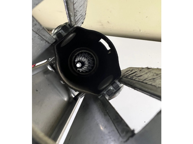    Рулевая рейка P30680083, T510301408   Volvo V70 2000 - 2004 года