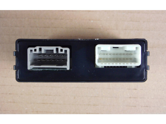 Блок управления заднего тормоза (EMF) 8905078020 Lexus NX