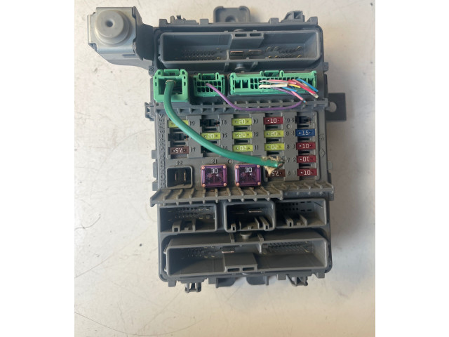 Блок предохранителей 081106, EFA4011GU Honda Accord