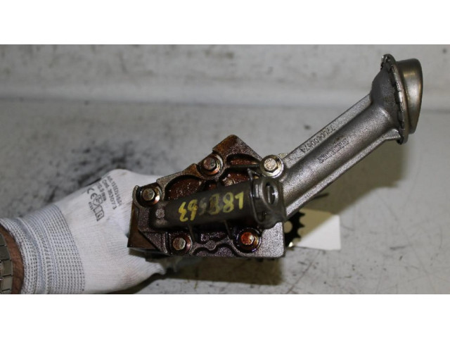 Масляный насос Dacia Sandero 1.4