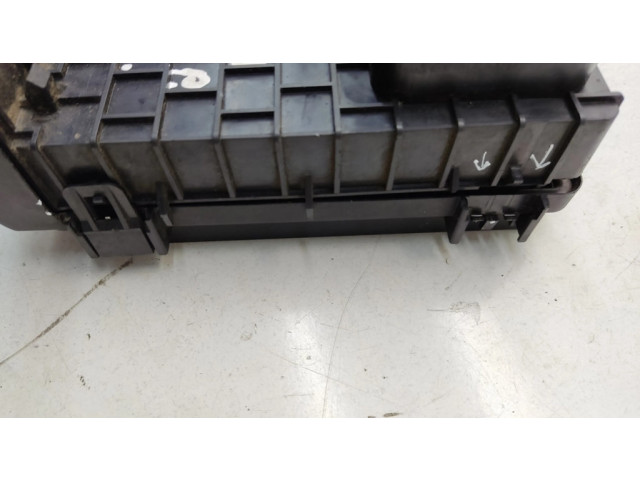 Pojistková skříňka 1K0937124, 1K0937124H Audi A3 S3 8P 2007