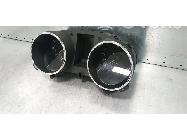 Панель приборов 5L0920800L Skoda Yeti (5L)