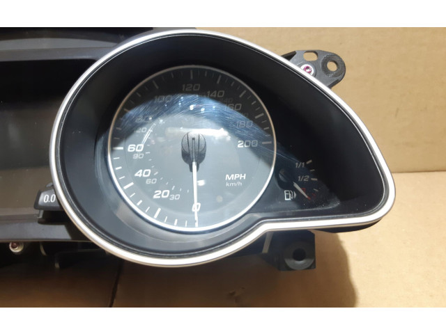 Přístrojová deska Audi A5 8T 8F 2012