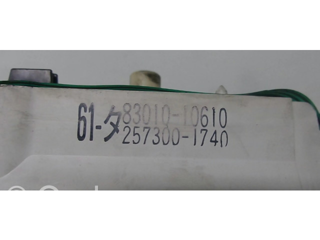 Přístrojová deska Toyota Starlet (P70) III 1985 83010-10610