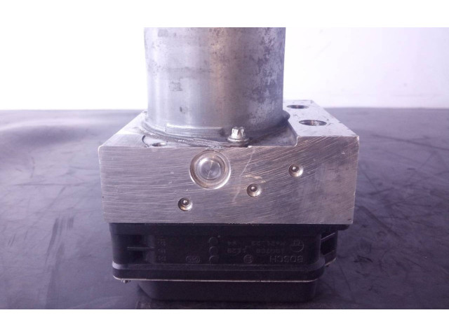 Блок АБС 8K0614517BT, 0265236092   Audi  A4 Allroad   -  года