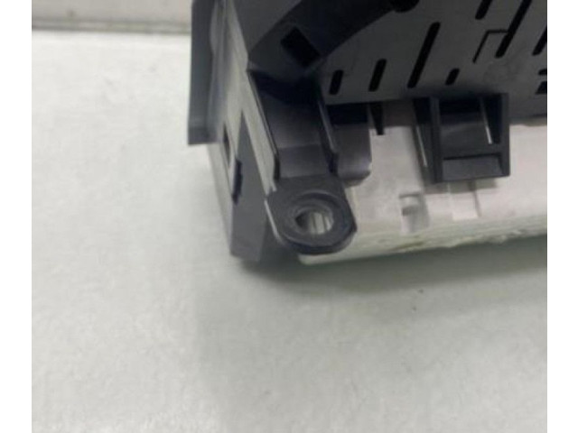 Панель приборов 8201196169   Renault Twingo II       