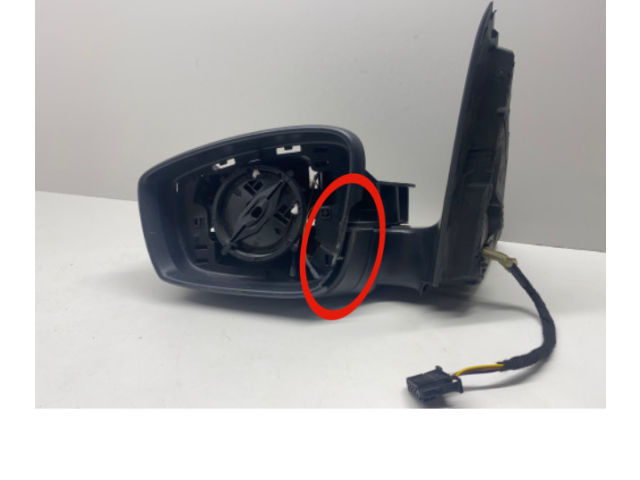 Зеркало электрическое Skoda Fabia Mk3 (NJ) 2015 - 2021 года