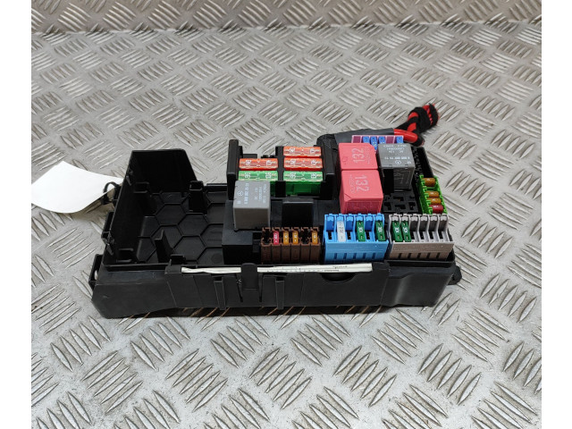 Pojistková skříňka A1675454000 Mercedes-Benz EQC 2023