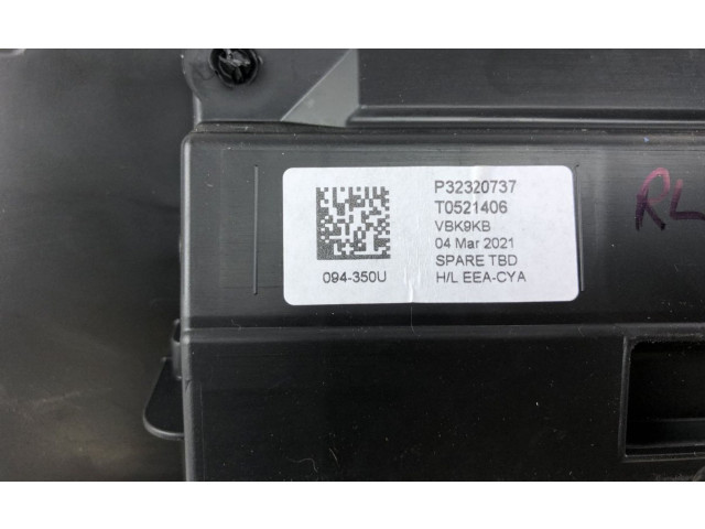 Панель приборов 36010422, 32320737 Volvo XC40