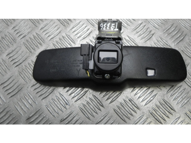 Зеркало заднего вида (в салоне)