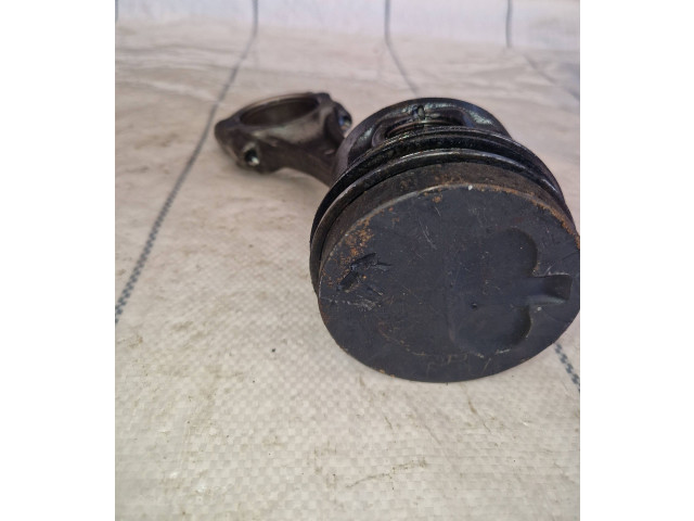  Поршень с шатуном  2008f  Jeep Cherokee XJ  