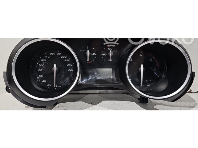 Панель приборов 005053865700, 005053865700 Alfa Romeo Giulietta
