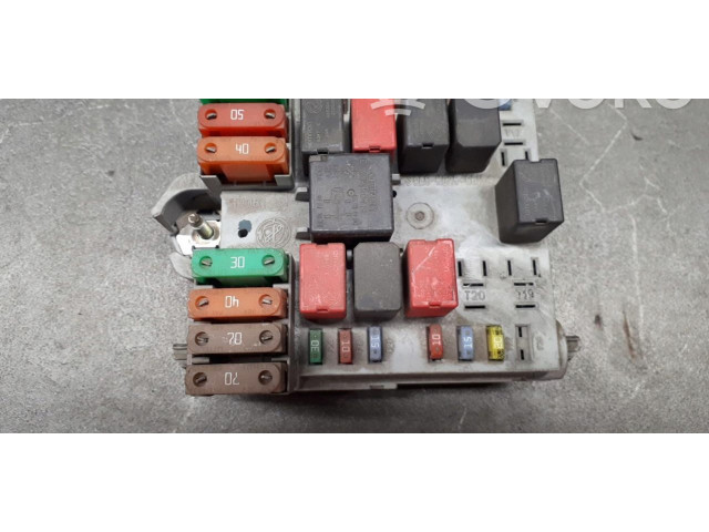 Блок предохранителей 51799614 Fiat Idea