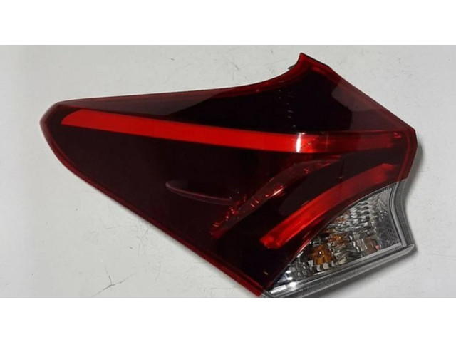 Задний фонарь 11111111 Toyota Auris E180 2012-2018 года