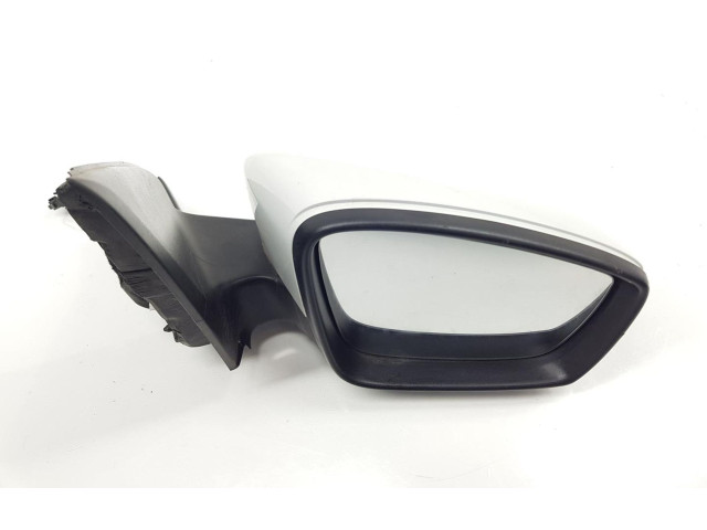 Зеркало электрическое        Skoda Fabia Mk3 (NJ)  2015 - 2021 года   