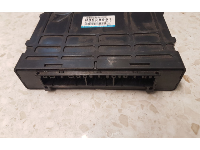 Блок управления коробкой передач MR528637, X4T71773 Mitsubishi Pajero