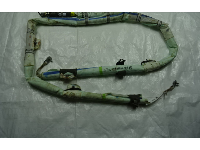 Боковая подушка безопасности P68250175AH Jeep Grand Cherokee