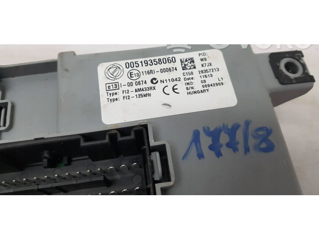 Блок предохранителей 00519358060, 10071 Fiat Grande Punto