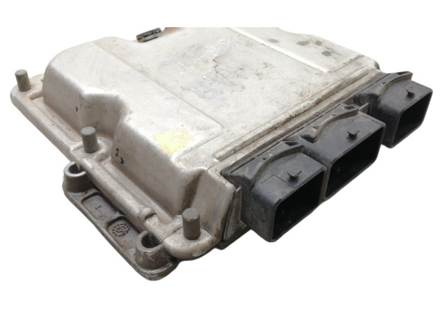 Блок управления двигателя 0281010592, EDC15C269 Peugeot 306