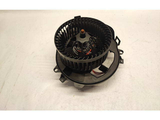 Вентилятор печки 5Q2819021A Volkswagen Golf VII