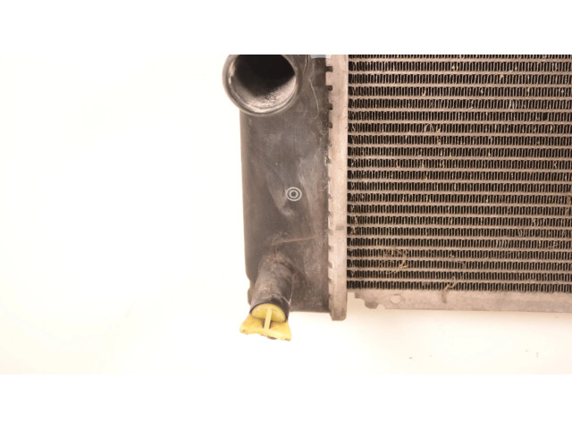 Радиатор охлаждающей жидкости 4221341041 Toyota Prius (XW30) 2011